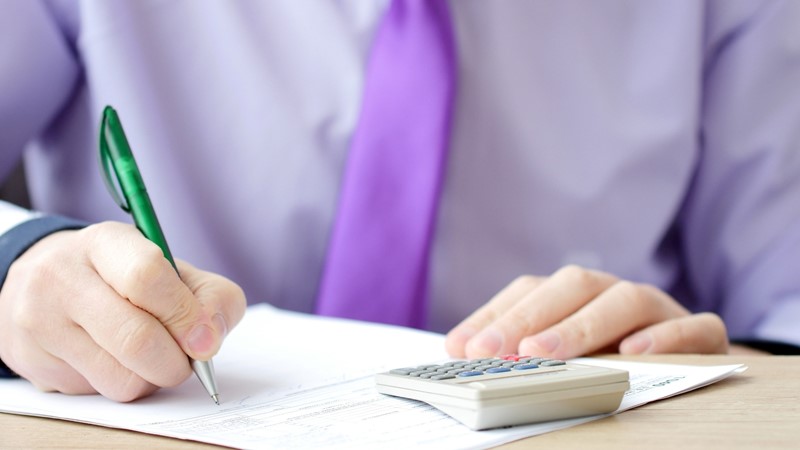 Geen beroep op dwaling als einde dienstverband tegenvalt