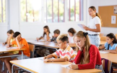 Basisschool mocht loon leerkracht stopzetten